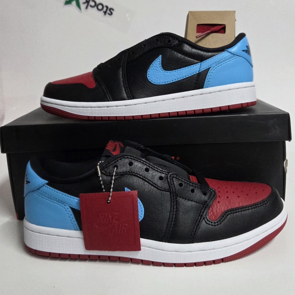 Air Jordan 1 Retro Low OG NC to Chi Women's Size 7 New in Box CZ0775 046
